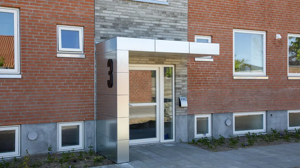 Exterior - Renovated Flat with New Features in Frederikshavn