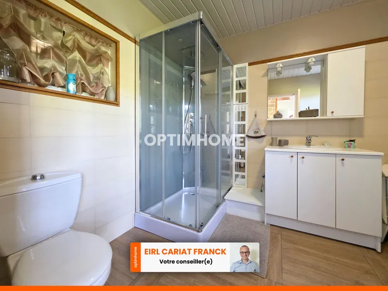 Salles de bain - Longère Rénovée avec Piscine et Jardin à Marsac
