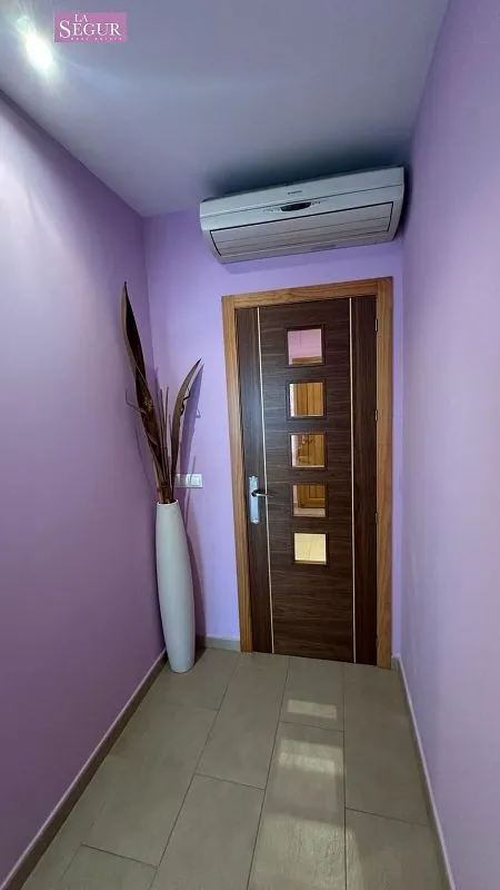 hallway_entrance