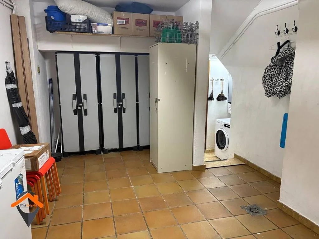 Buanderie - House with Garage in Sabadell