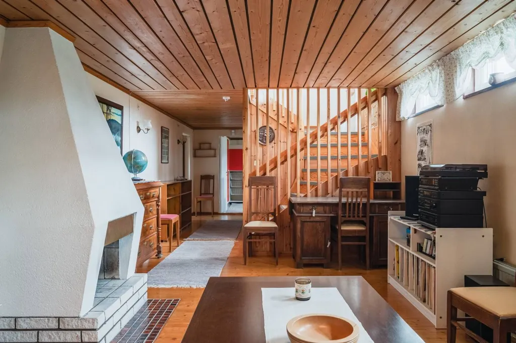 Elutuba - Villa with Lake View in Emaus