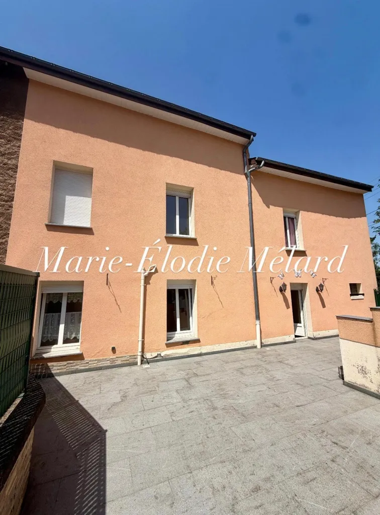 Esterno - Authentic Stone House in Mont-Saint-Martin