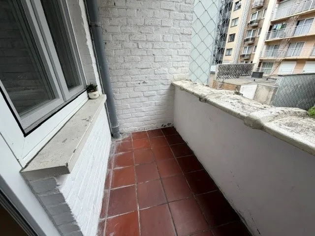 Rõdu - Bright Apartment with Terrace in Blankenberge