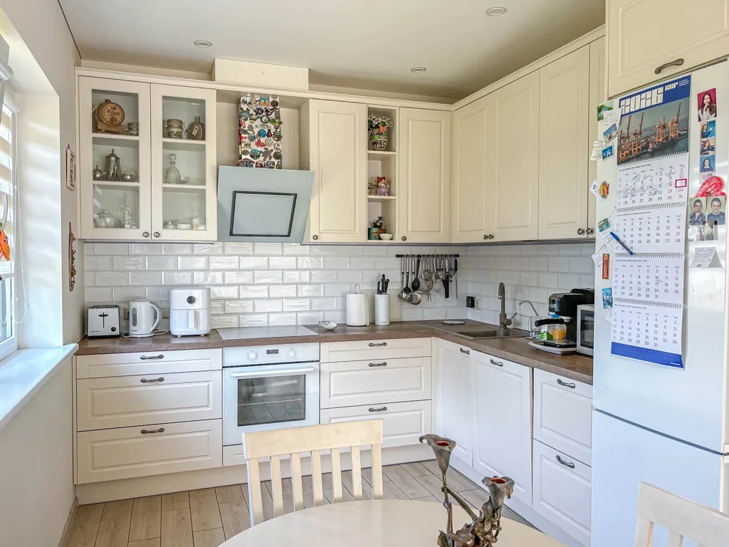 Cuisine - Compact House with Terrace in Slengiai
