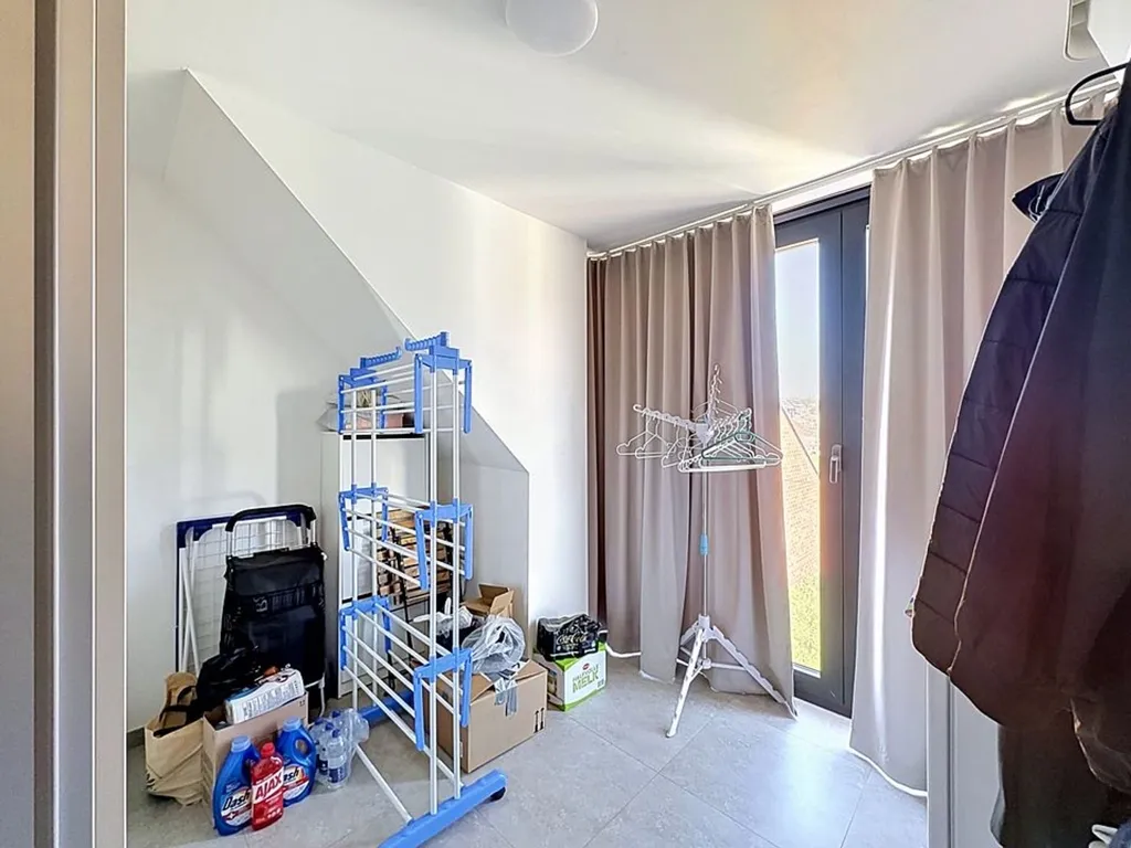 Buanderie - Duplex Moderne avec Terrasse à Ninove