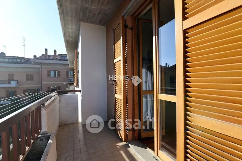 Balcon - Apartment with Balcony in Urbisaglia