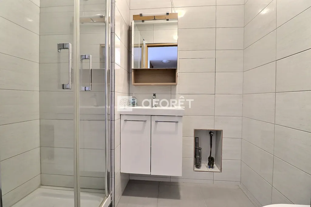 Salles de bain - Appartement avec balcon sud à Vitry-sur-Seine