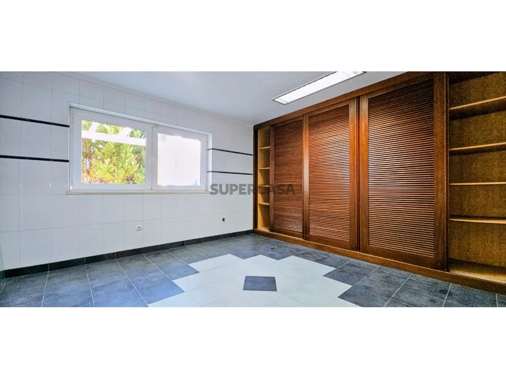 Buanderie - Triplex T6 Home with Pena Palace View in Belas