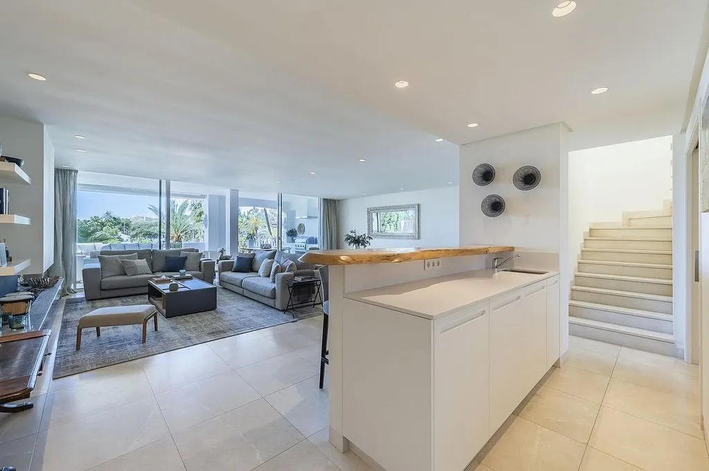 Köök - Duplex with Pool in Marbella's Golden Mile