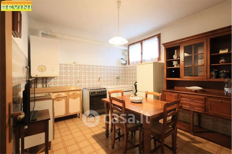 Salle à manger - Duplex with Balcony in Modena