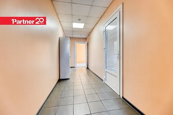 Esik - Ärihoone asukohas Tallinn