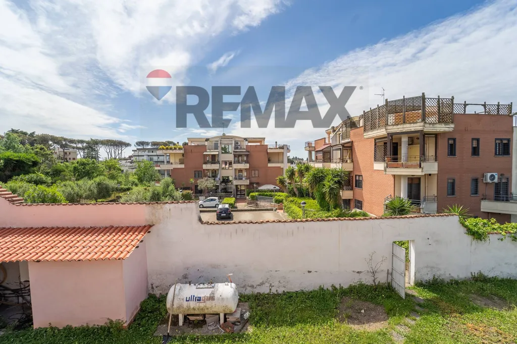 Aed - Villa with Panoramic View in Rome