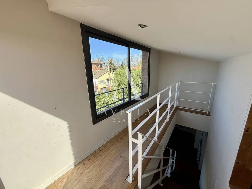Pièces - Spacious House with Garden in Rubí