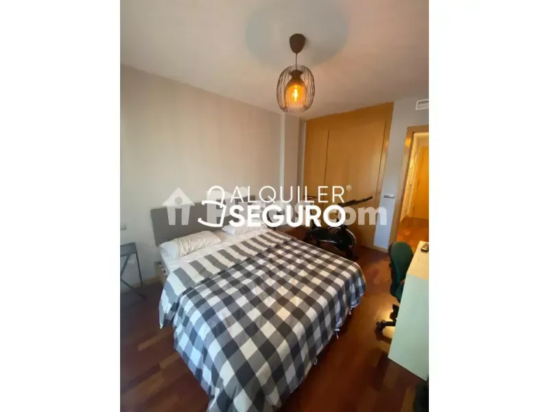 Magamistoad - Spacious Flat with Terrace in Yebes