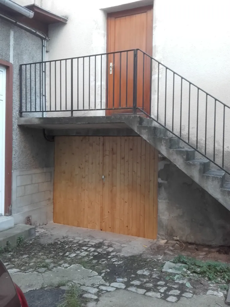 Toad - Double Immeuble with 12 Apartments in Poitiers Centre