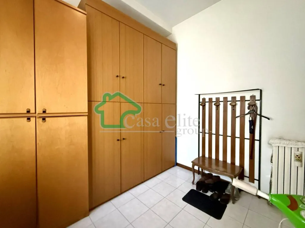 Chambres - Elegant Triplex with Balcony in Lodi