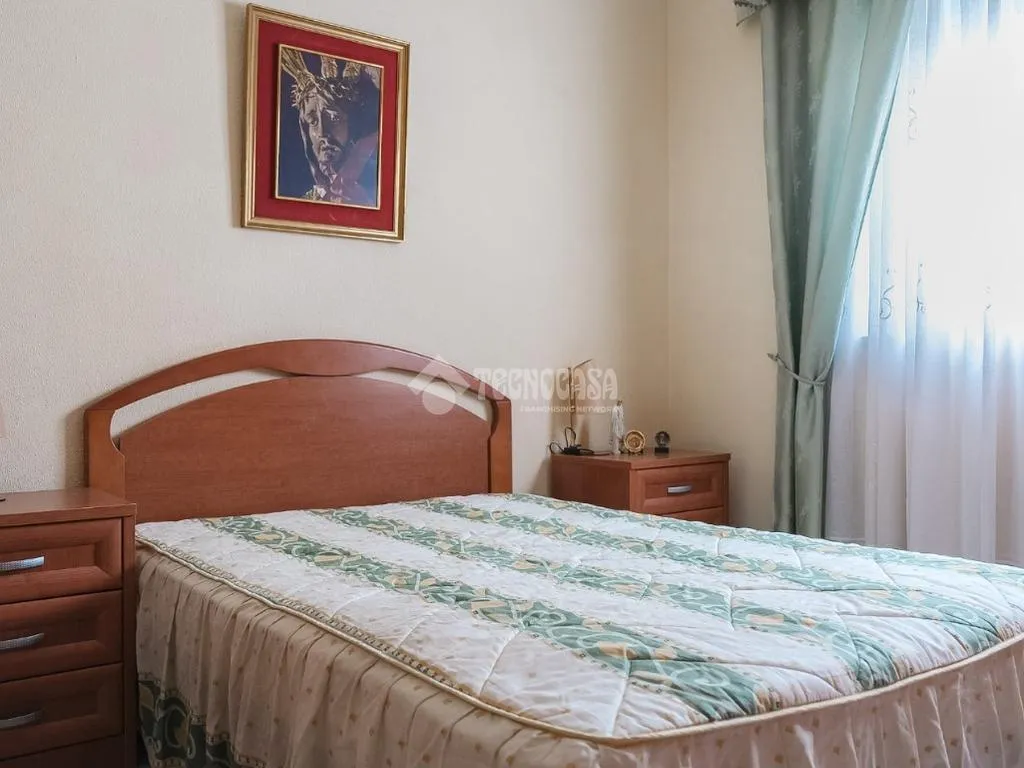 Magamistoad - Ground Floor Flat with Large Windows in Carabanchel Alto