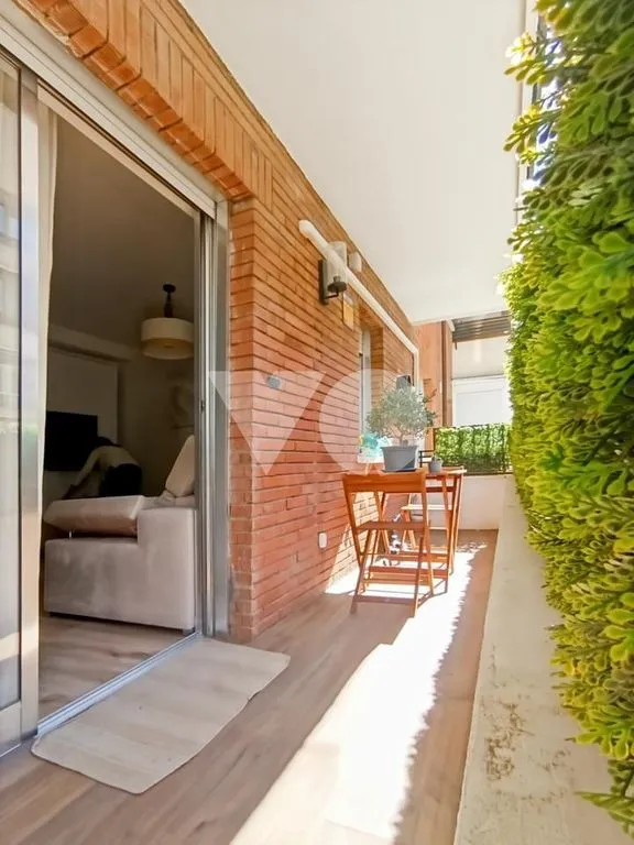 Terrasse - Reformed Flat with Terrace in Madrid