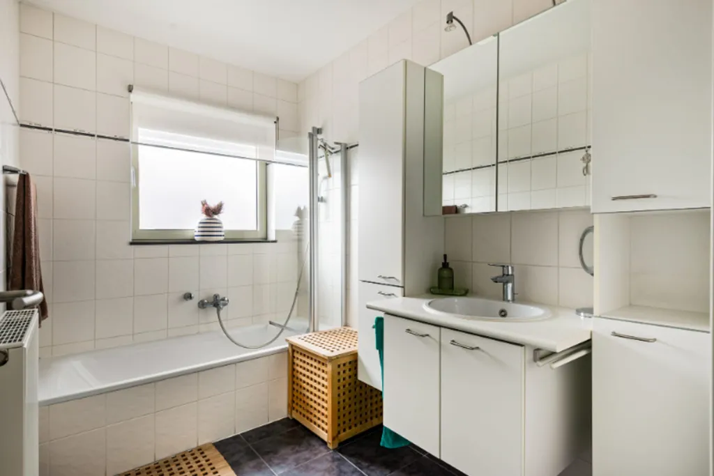 Vannitoad - Quiet Apartment with Terrace near De Schorre