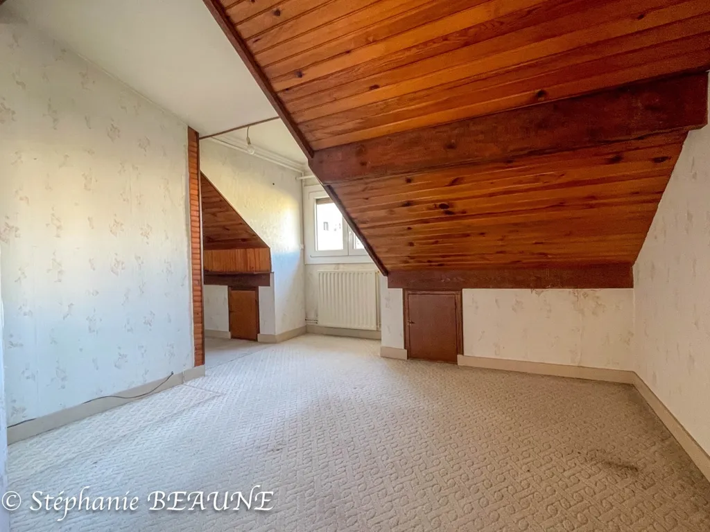 Toad - Five-Bedroom House with Garden in Eaubonne Centre