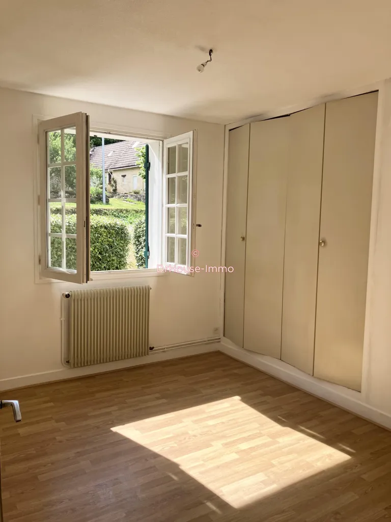 Pièces - Maison de Plain Pied avec Terrain à Cubjac
