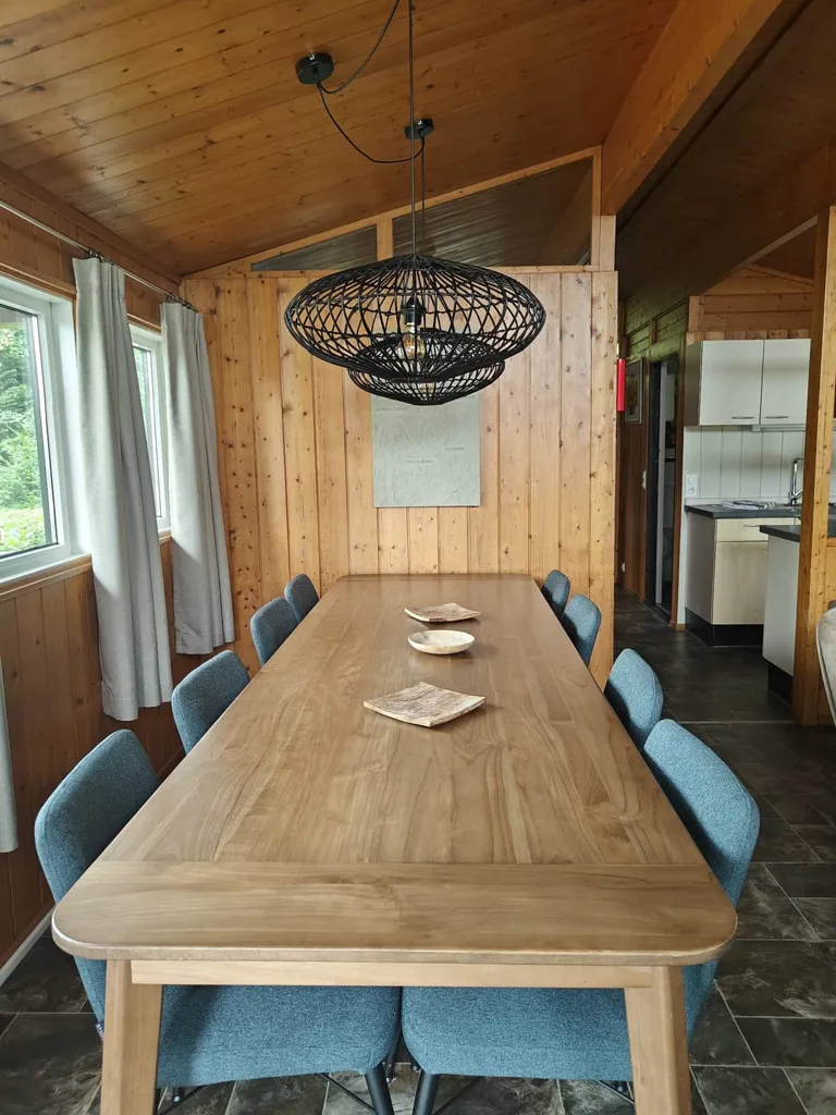 Salle à manger - Chalet avec Vue dans le Parc Vallee les Etoiles à Hastière