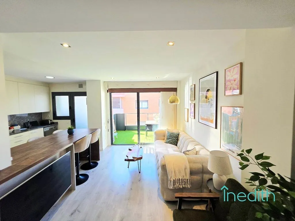 Séjour - Duplex Apartment with Pool in Central Castelldefels