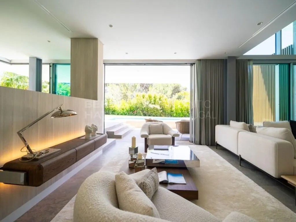 Living Room - Luxury Duplex with Pool in Cascais