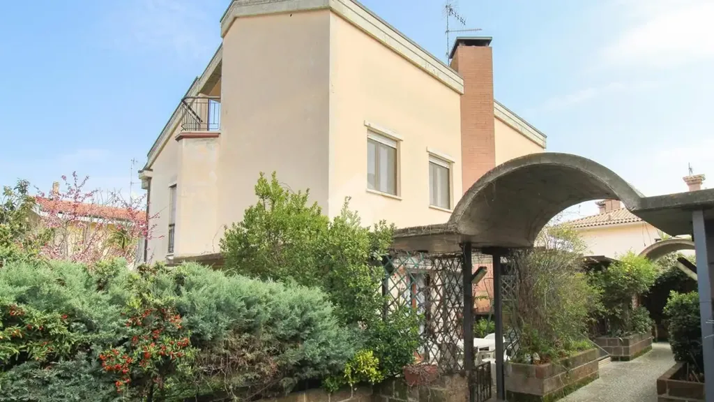 Aed - Semi-detached Villa with Private Courtyard in Città Sant'Angelo