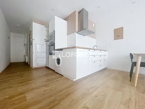 Cuisine - Appartement Meublé 2 Pièces avec Balcons à Perpignan
