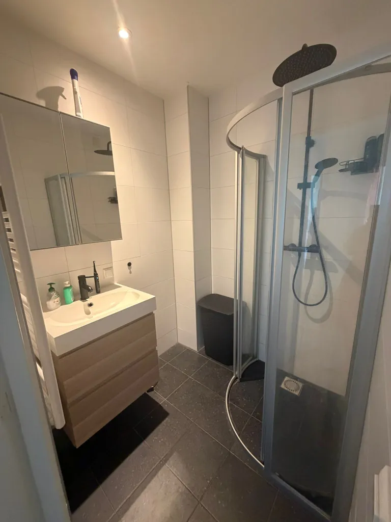 Vannitoad - Studio Apartment in Rotterdam Centre