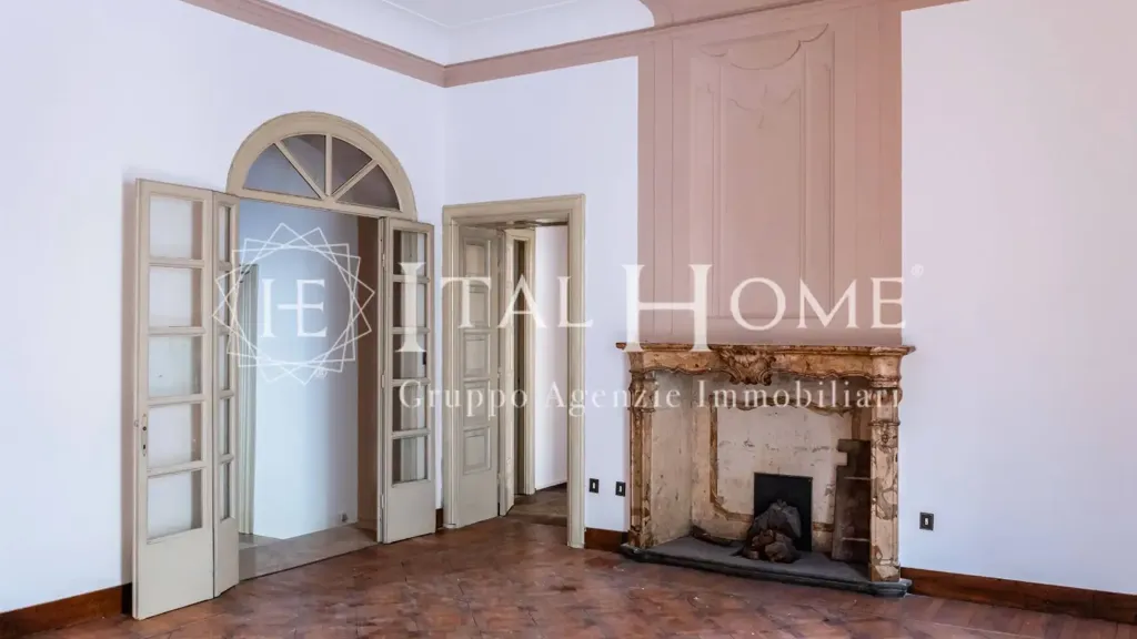 Elutuba - Noble Apartment with Balcony in Bergamo