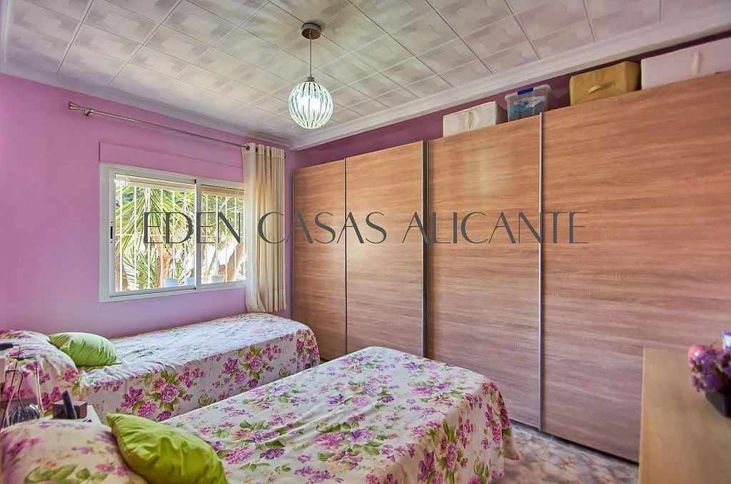 Magamistoad - Classic Chalet with Pool in Mutxamel