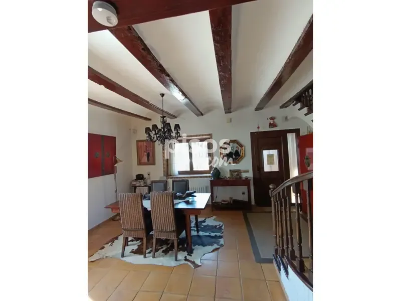 Salle à manger - Rustic Farmhouse with Land near Huerta