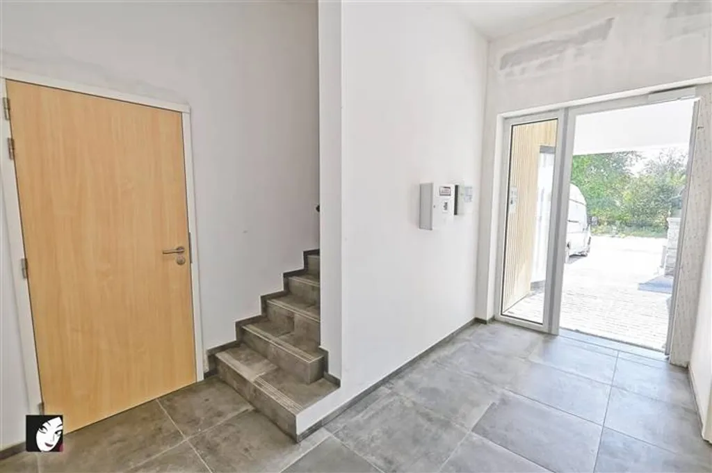 Hallway - Flat with Garden View in Mettet Centre
