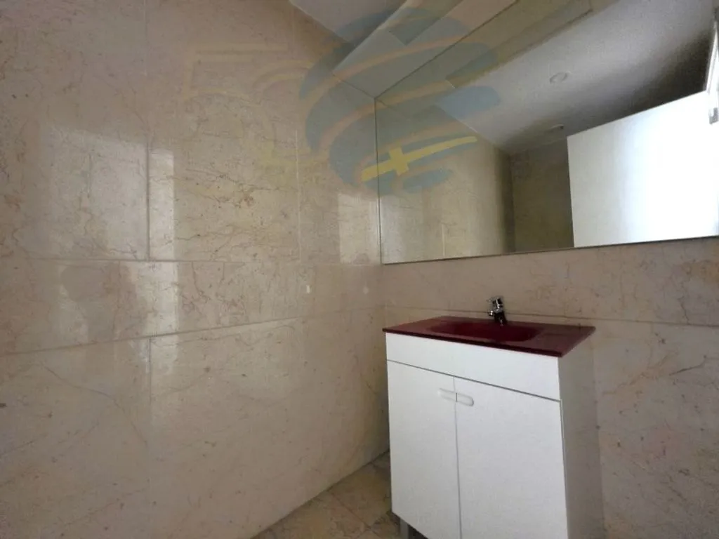 Vannitoad - Luxury Flat with Pool in Estoril, Cascais