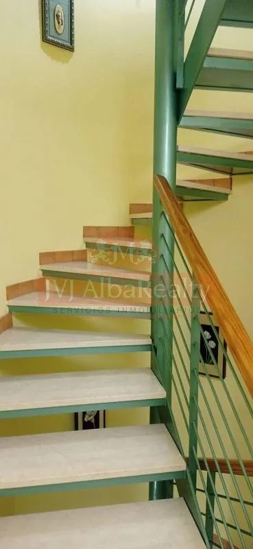 Toad - Terraced House with Garden in Albacete Alto de los Molinos