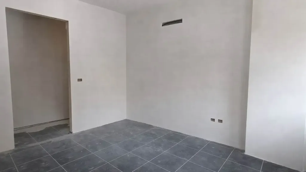 Toad - Rusticated Apartment with Veranda in Florence