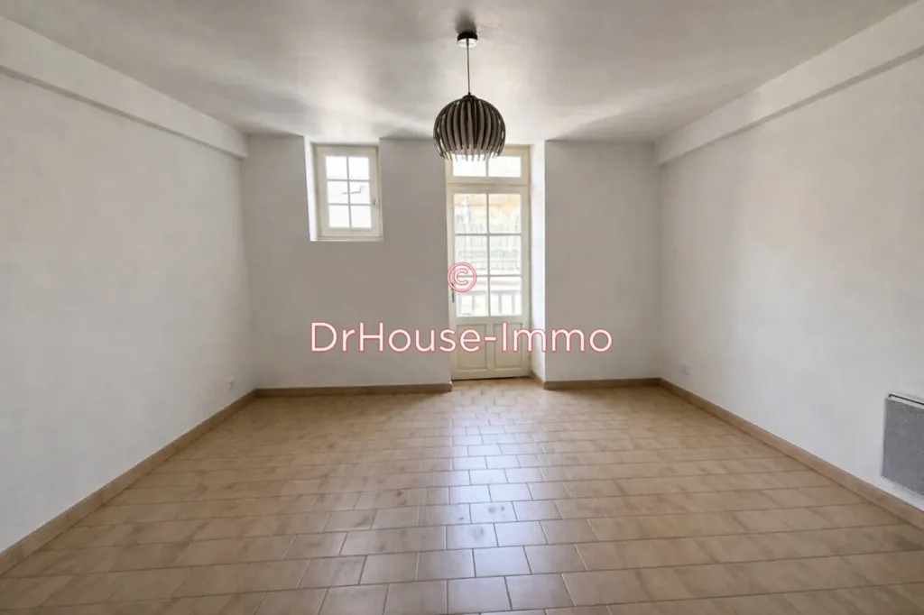 Stanze - Multi-Unit Building with Balcony in Brive-la-Gaillarde