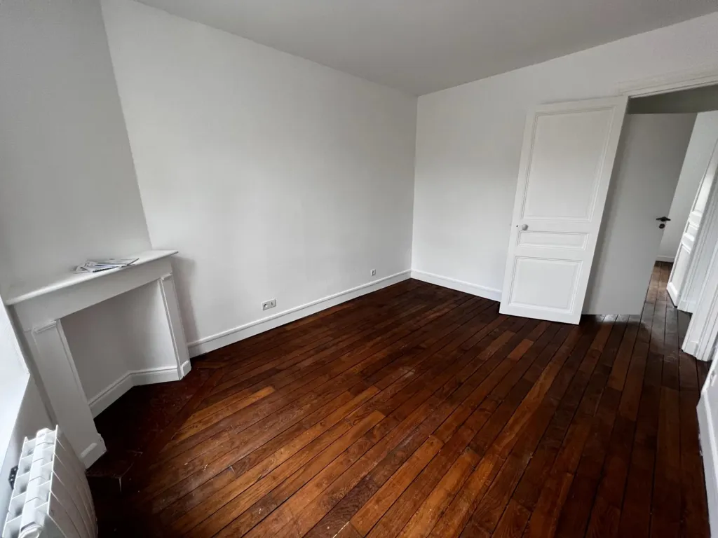 Pièces - Appartement Type 3 avec Cuisine Équipée à Amiens