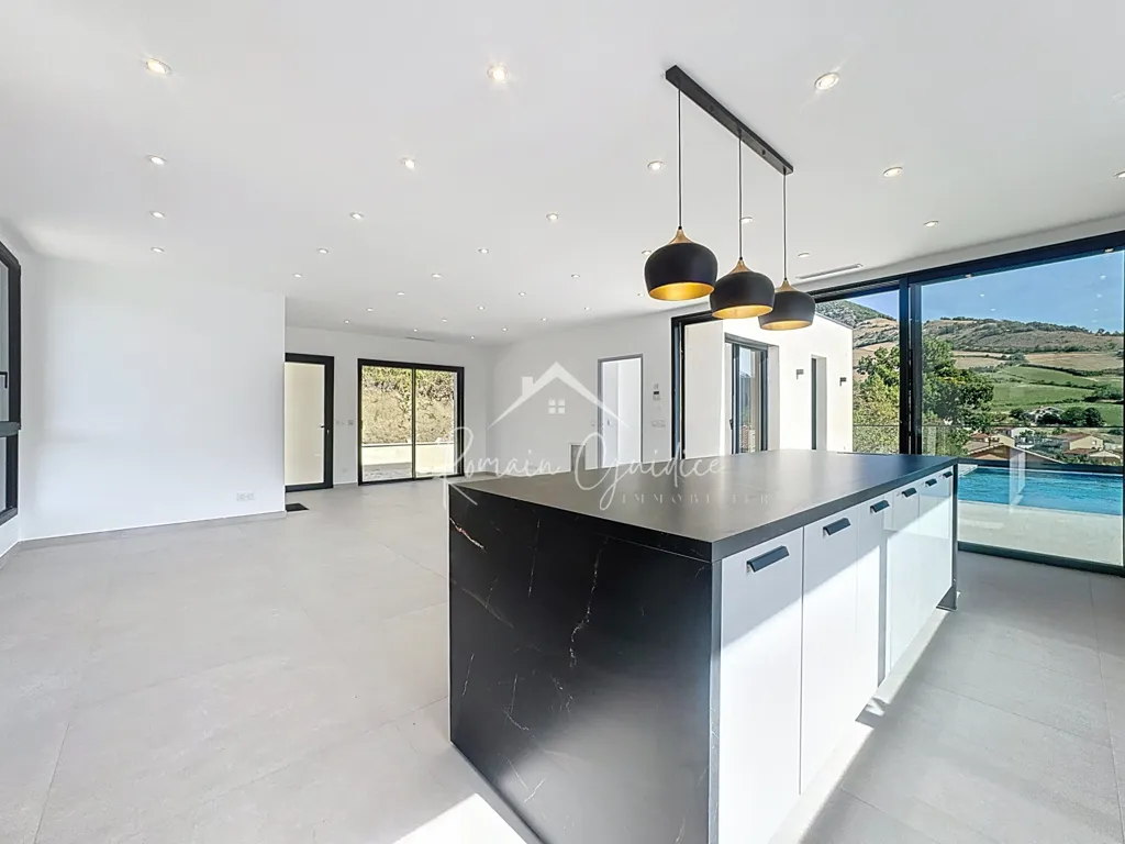 Cuisine - Villa Contemporaine avec Vue Panoramique à Millau