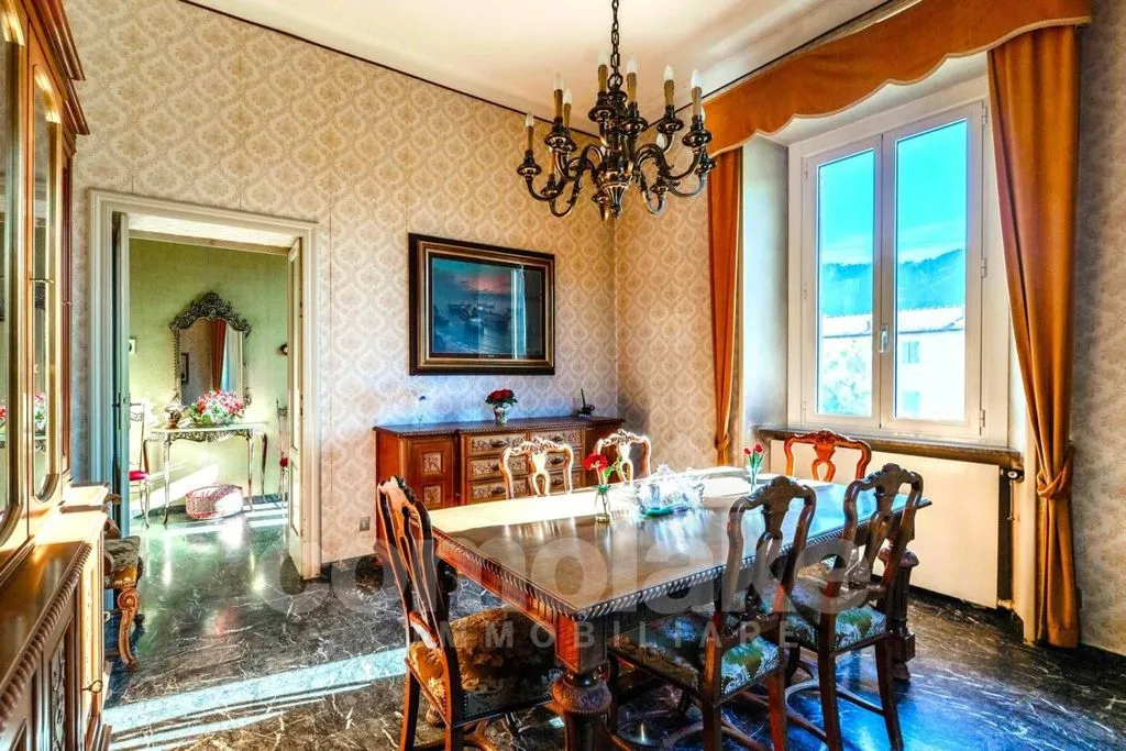 Söögituba - Classic Villa with Garden in Cernobbio
