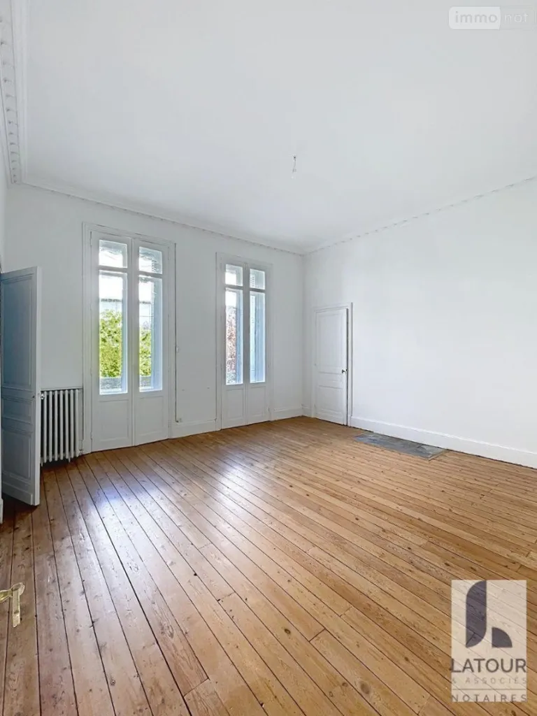 Elutuba - Charming 1890s House with Pool in Périgueux