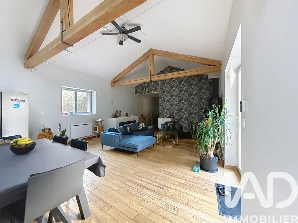 Salle à manger - Maison de Campagne avec Piscine à Beauzac