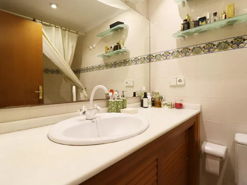 Salles de bain - Elegant Apartment with Balcony in Elche Centre