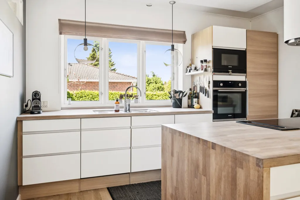 Cucina - Modernised Villa with Garden in Virum