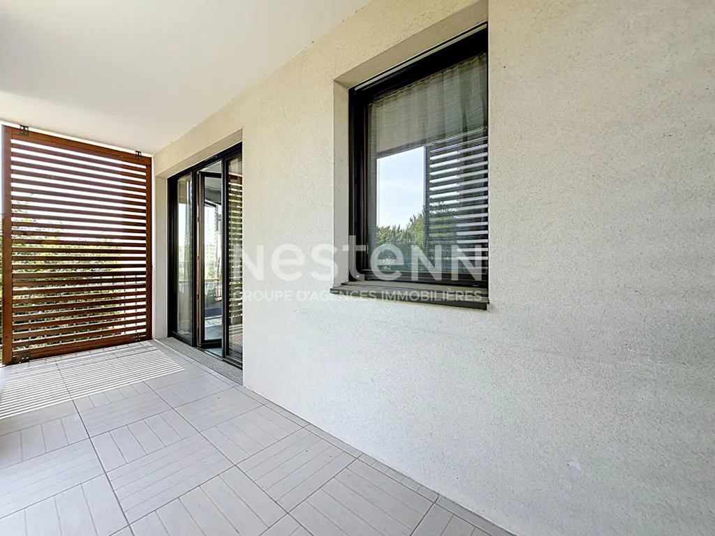 Balcone - 4-Piece Flat with Loggia in Villaroy, Guyancourt