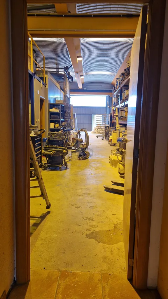 Garaaž - Industrial Painting Business in Durango