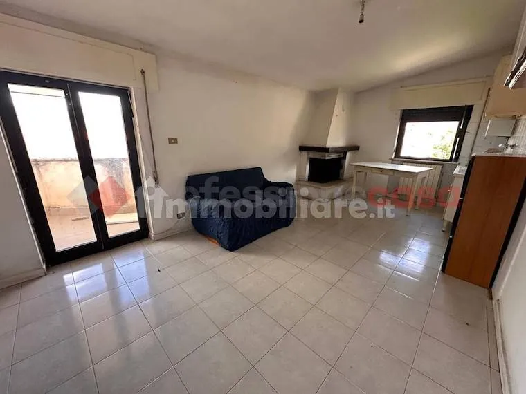 Soggiorno - Bright Apartment with Panoramic Terrace in Avezzano