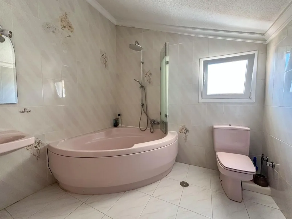 Bathrooms - Mediterranean Villa with Pool in Cabo Roig